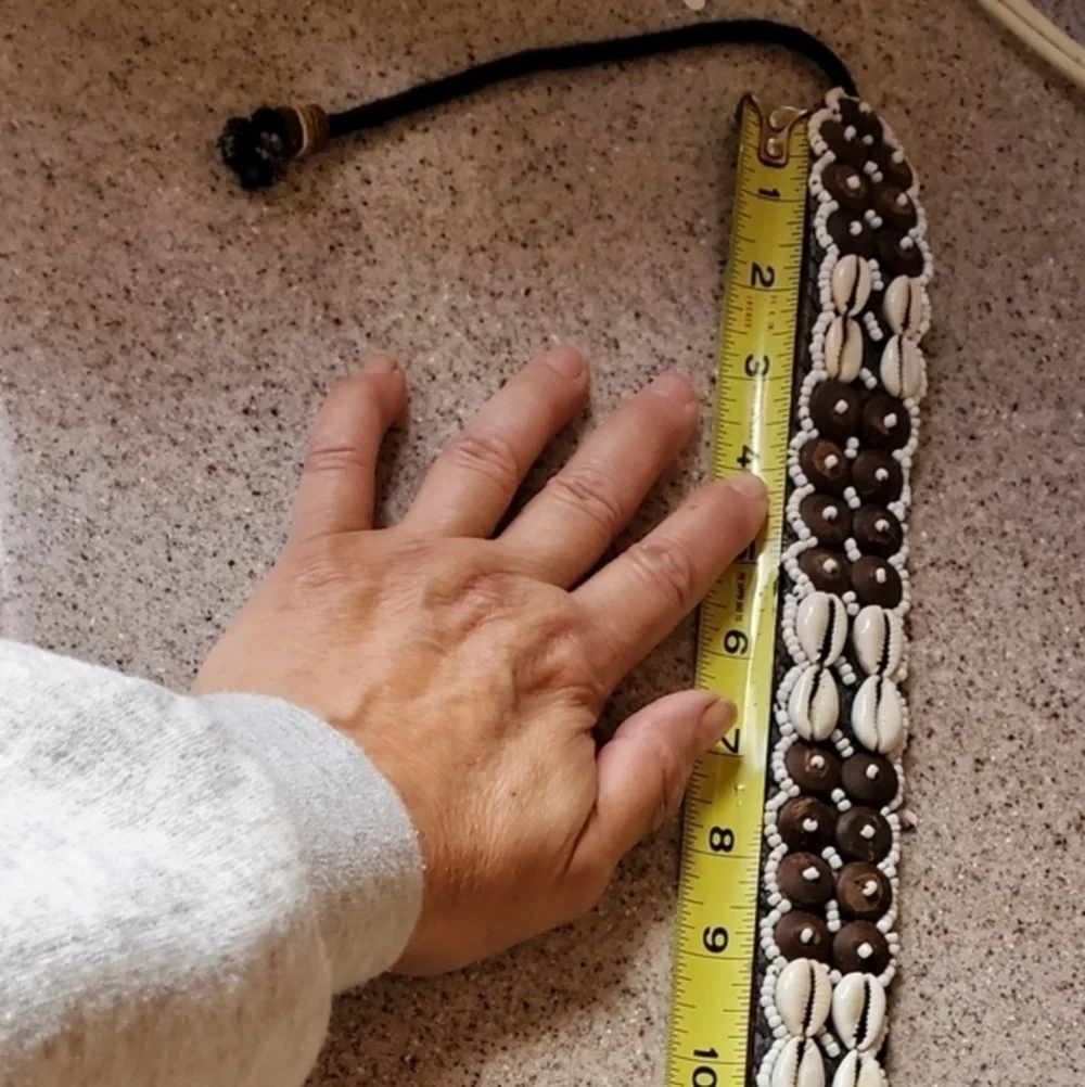 Puka‎ shell hand crafted belt S.M NWOT